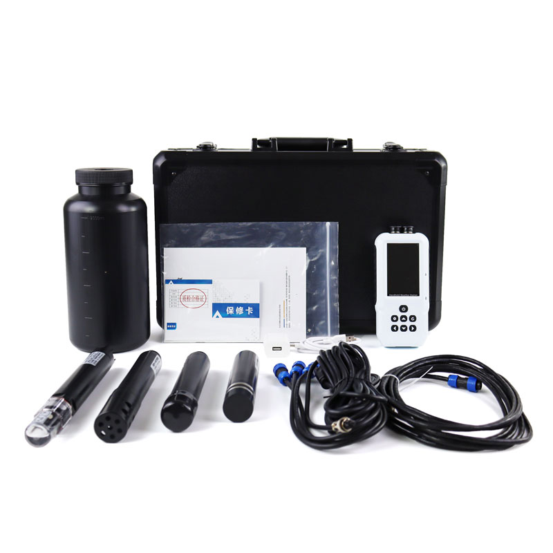 便攜式多參數(shù)水質檢測儀